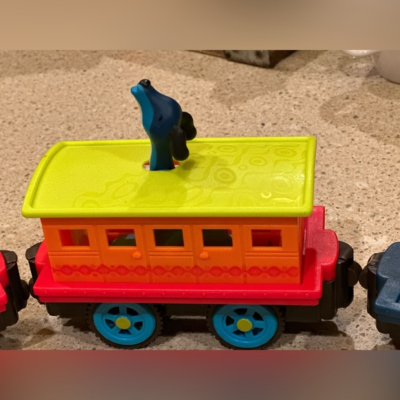 B Toys The Critter Express 7 Cars /. Great Replacement Cars Option w/o Track - Picture 9 of 15